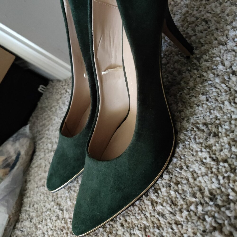 Marc Fisher NYC Green Heels with Gold Trim